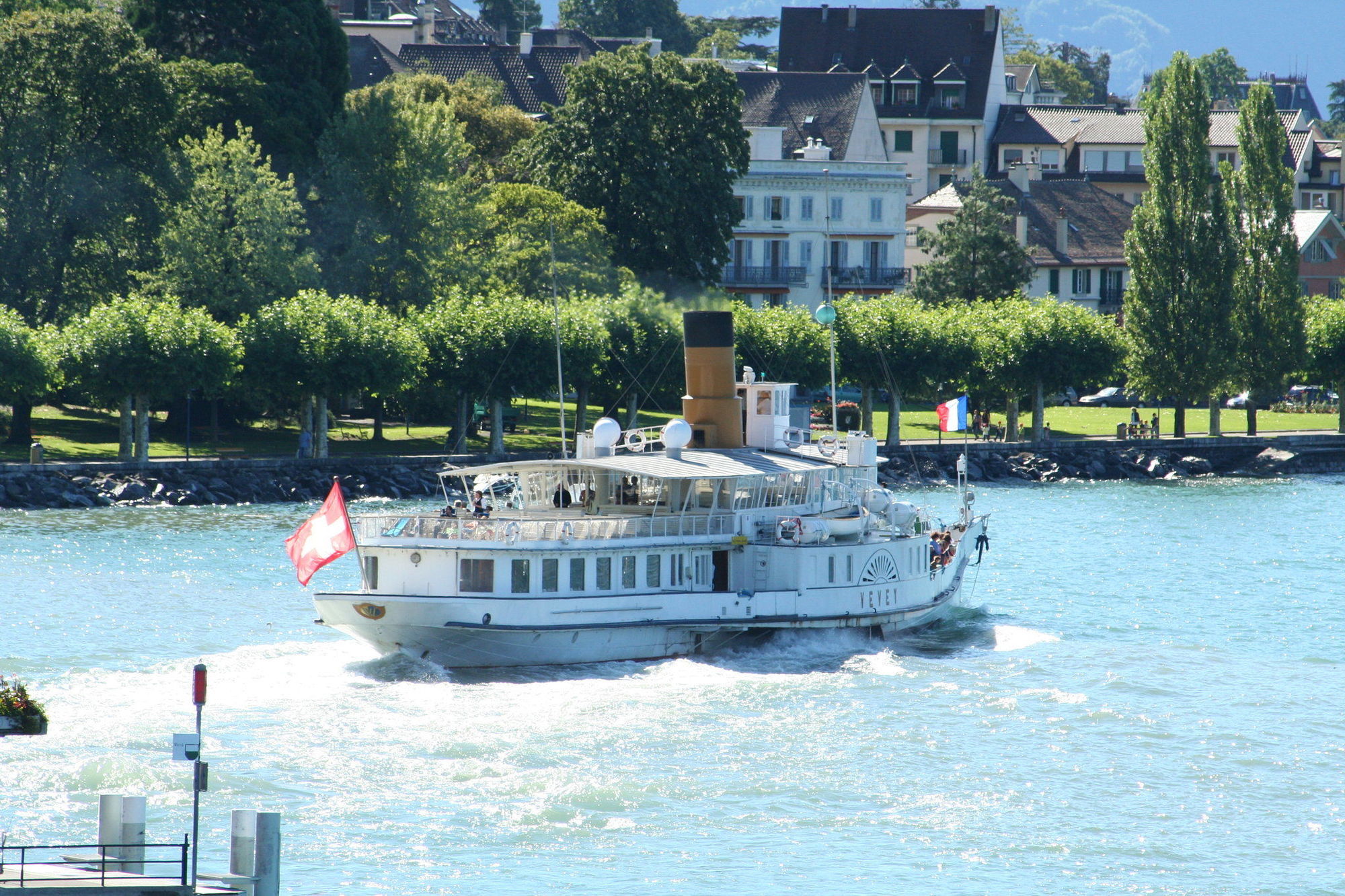 Hotel Des Trois Couronnes & Spa - The Leading Hotels Of The World Vevey Exteriör bild